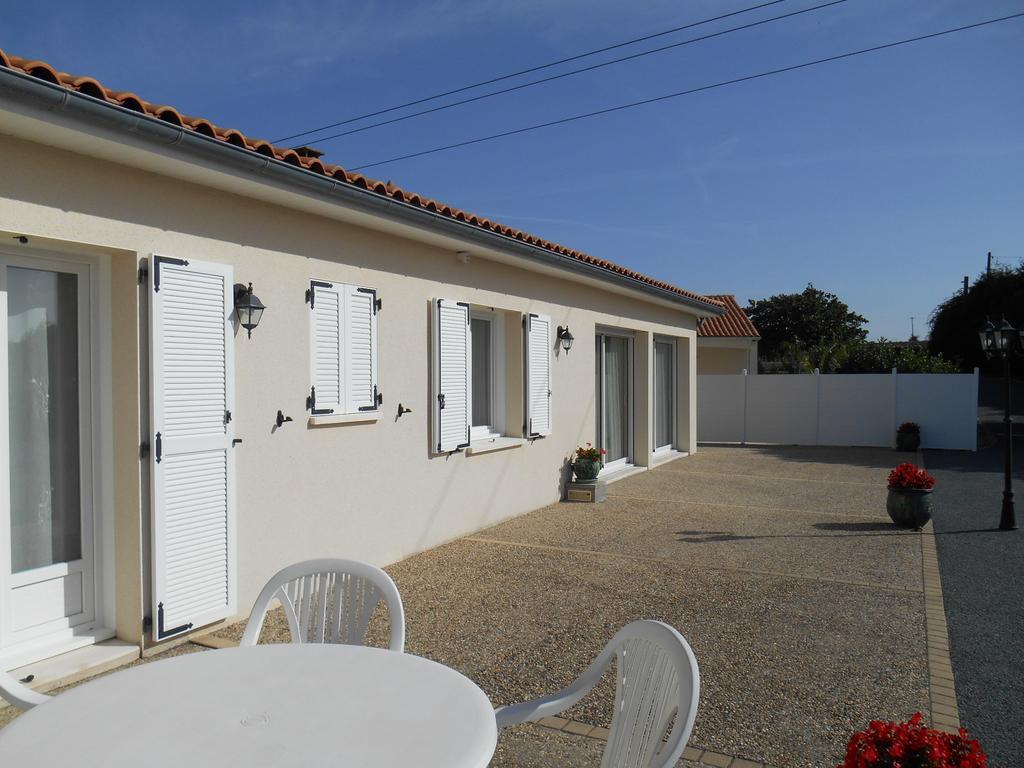La Cozy Acomodação com café da manhã Cozes Exterior foto